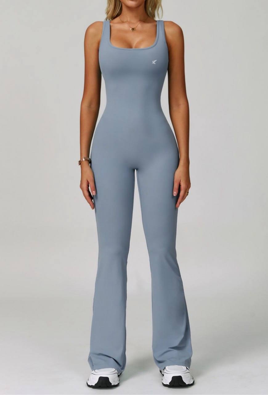 Seamless SculptFit Yoga Jumpsuit – Flared Leg Design